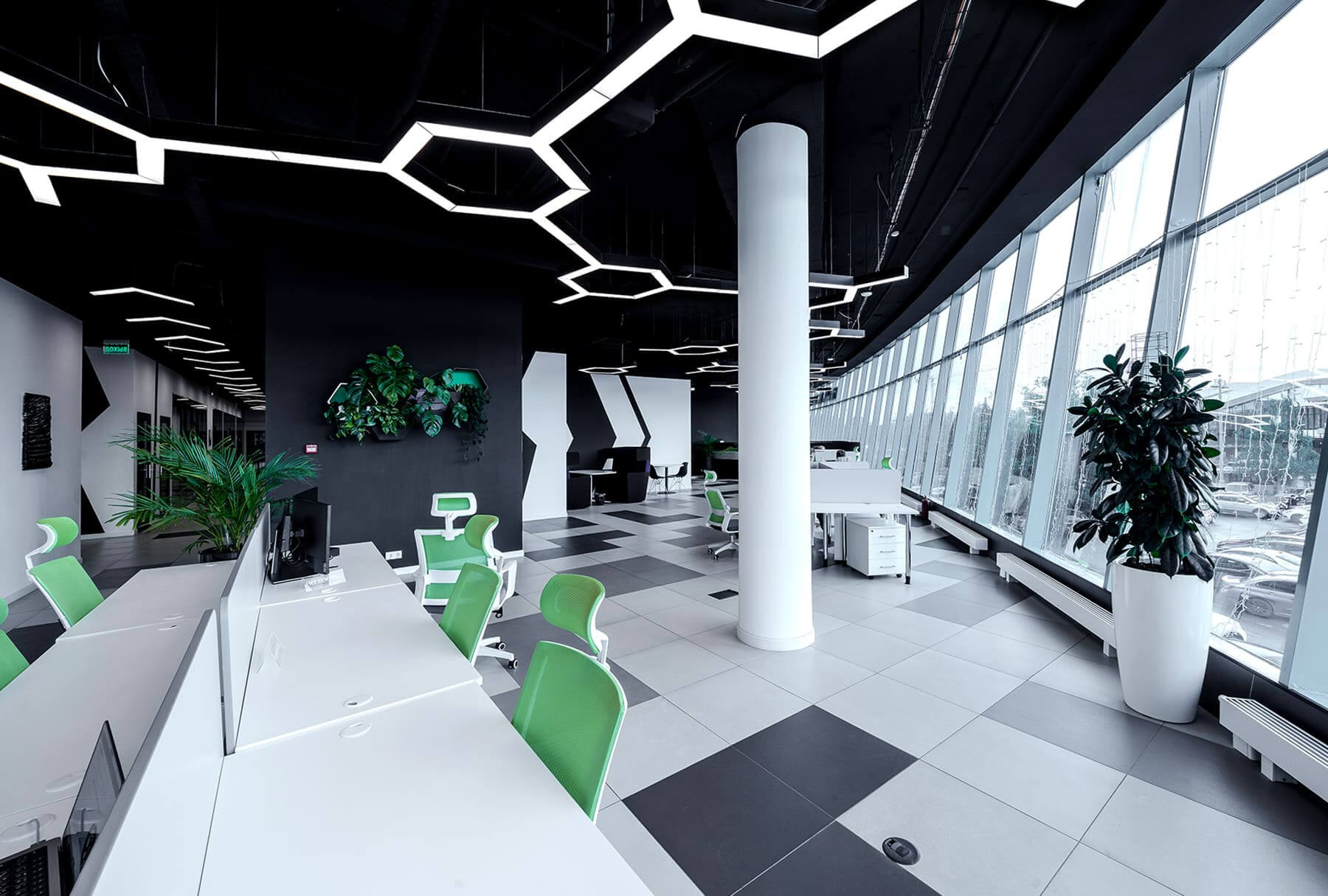 Коворкинг CEO Rooms/крылья